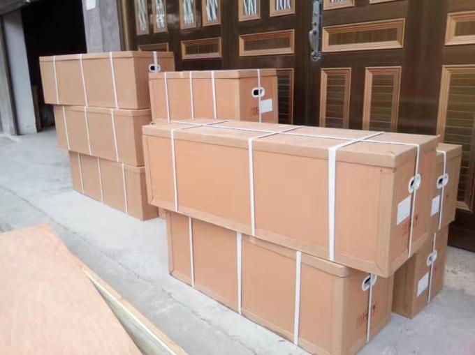 automatische flüssige Füllmaschine-lineare Art der Flaschen-100ml für Bier 3