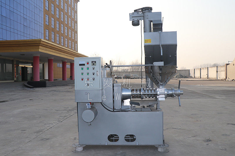 Schraubenartige Maschine der Öl-Extraktion 120-160KG/H für Kokosnussöl